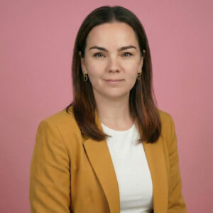 Turning workforce data into real insight: A practical session for HR leaders - Dr. Adena White