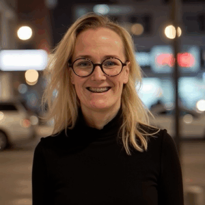 HiBob 360: Product, Positioning & Partner Program Deep Dive - Kirsten Thomson